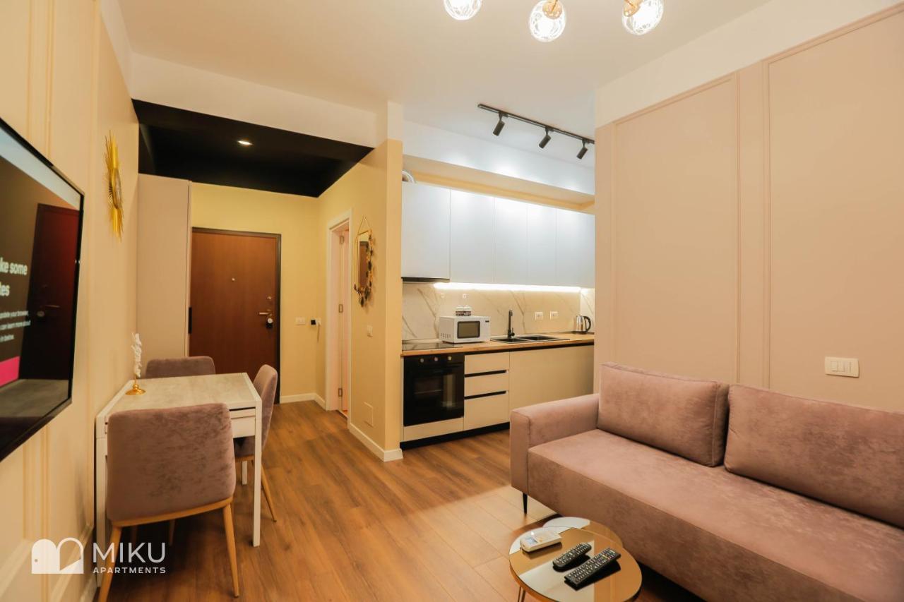 Miku Apartment - Perfect 1Bedroom At Komuna E Parisit 티라나 외부 사진