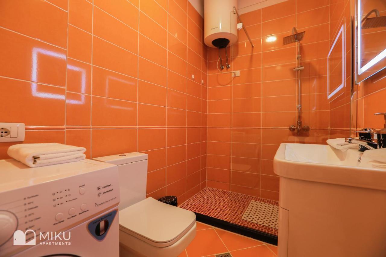 Miku Apartment - Perfect 1Bedroom At Komuna E Parisit 티라나 외부 사진